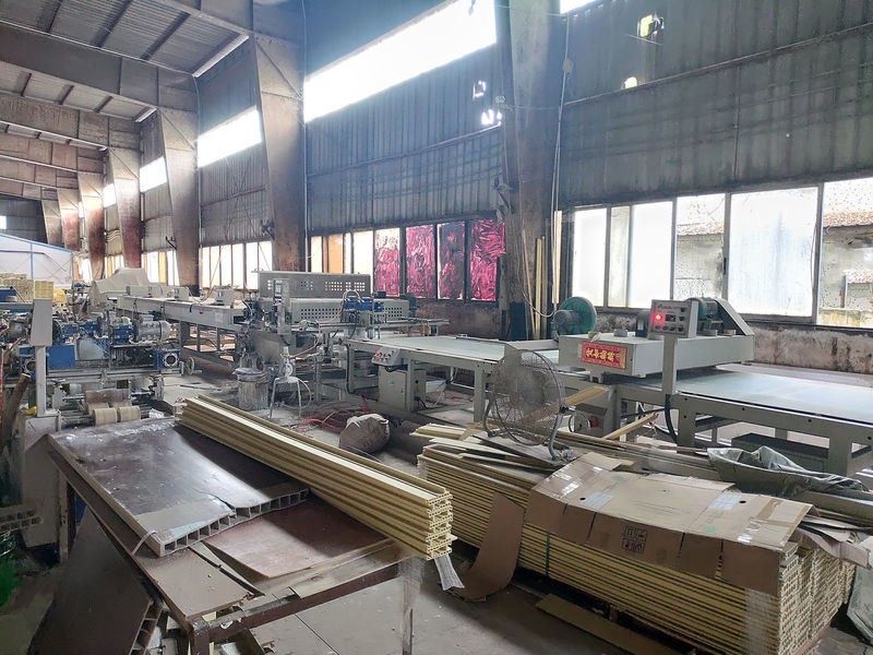 Guangdong Juye cheng New Material Co.,Ltd. ligne de production du fabricant