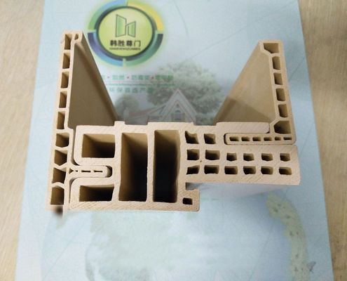 Un bon prix. Utilisation ignifuge composée de salle de bains de FIsrael de cadre de porte creux d'Upvc WPC en ligne