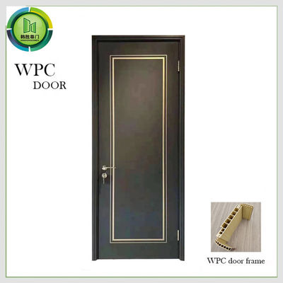 Un bon prix. Portes composées de polymère en bois de résistance de termite, porte blanche de chambre à coucher de plaine de WPC en ligne