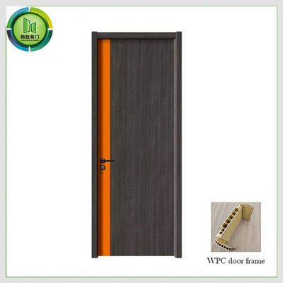Un bon prix. Portes simples insonorisées d'UPVC en ligne